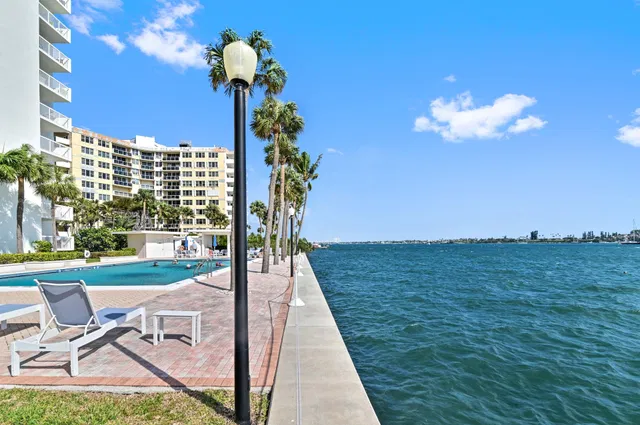 2600 N Flagler Unit 210 photo 24