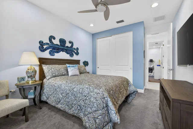Residence photo 8