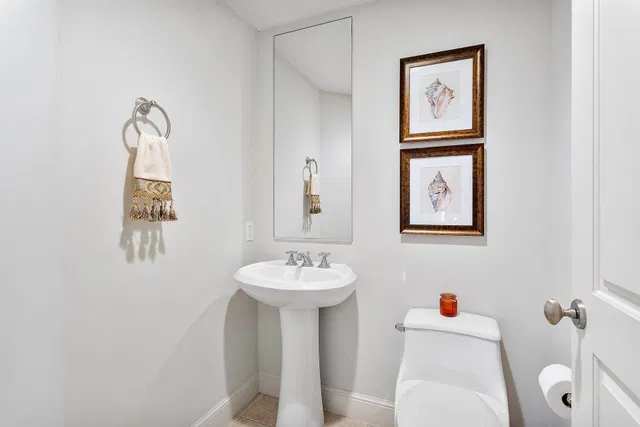  Unit 205 photo 29
