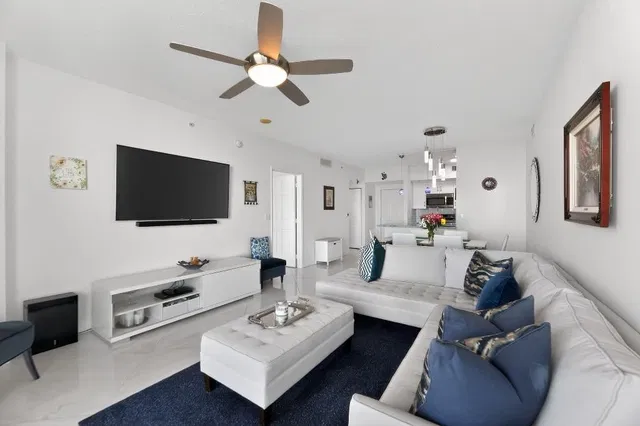 Boynton Beach Club Unit 1006 photo 13