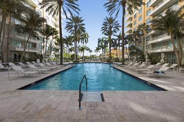 Boynton Beach Club Unit 1006 photo 26