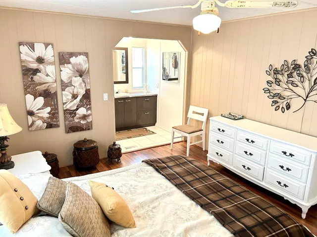  Residence photo 6