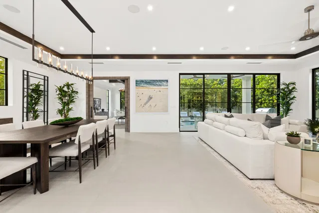 Palm Trail Delray Beach Residence photo 13