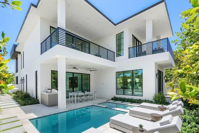 Palm Trail Delray Beach Residence photo 47