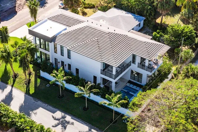 Palm Trail Delray Beach Residence photo 57