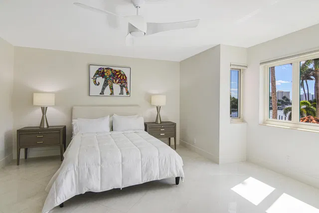 Mizner Court Unit 305 photo 31