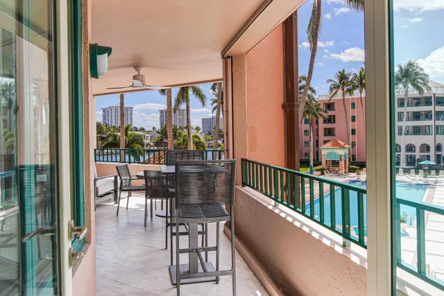 Mizner Court Unit 305 photo 37