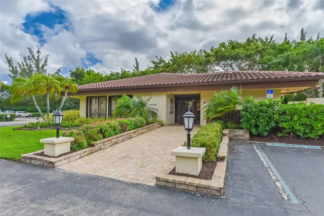 Boca Lago Country Club Homes Unit L photo 37