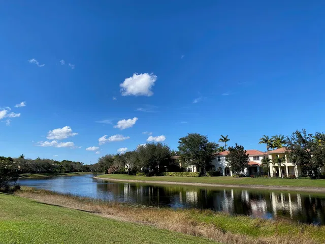 Evergrene Palm Beach Gardens Residence photo 16