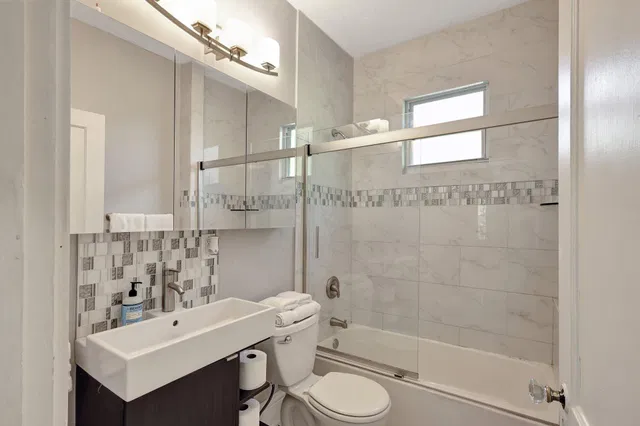 Old Northwood Residence photo 60