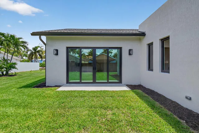 Residence photo 51