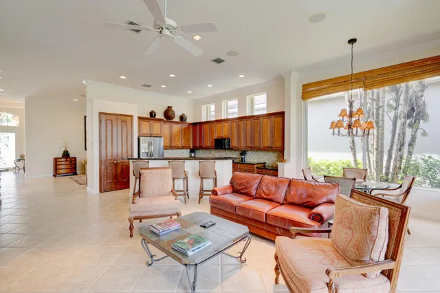 Mirasol Country Club Residence photo 43