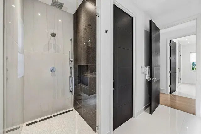 Royal Park Residence photo 24
