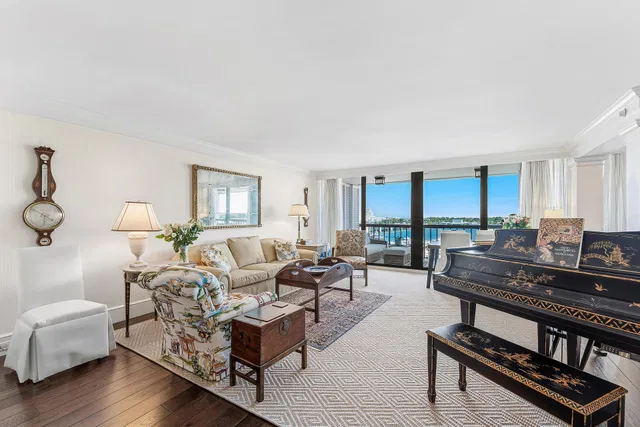 Waterview Towers Unit 903 photo 6