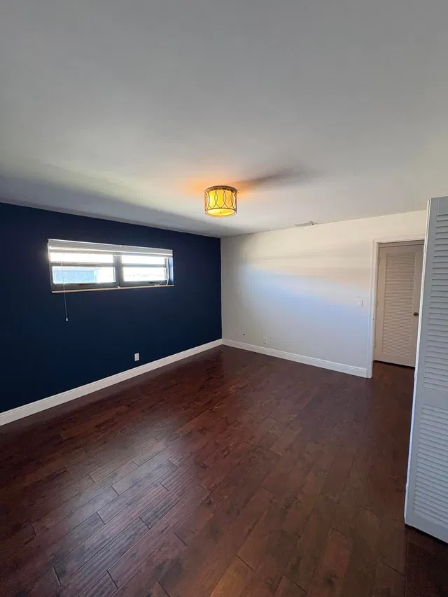 Unit 5 photo 14