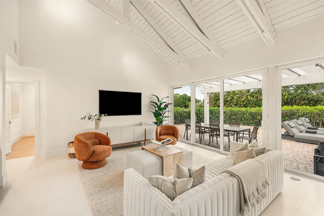 Residence photo 9