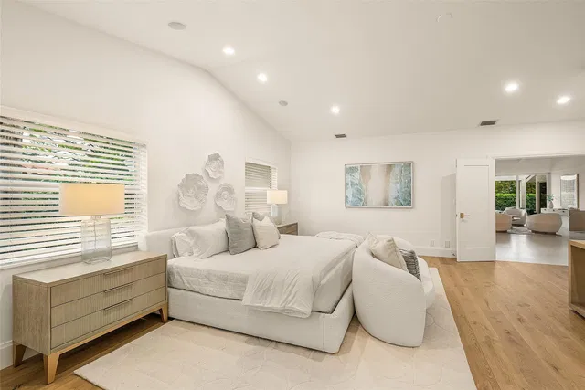 Residence photo 22