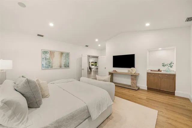 Residence photo 23