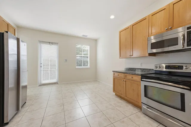 New Haven at Abacoa Unit 204 photo 5