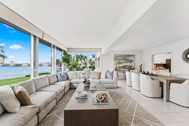 Palm Beach Towers, Palm Beach Unit 120b photo 6