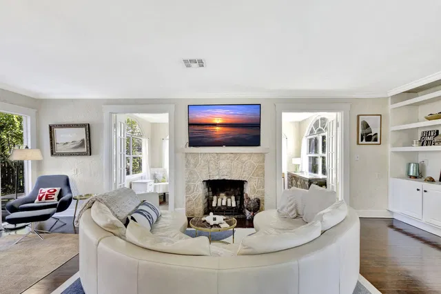 Old Northwood Residence photo 2