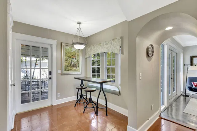 Old Northwood Residence photo 11