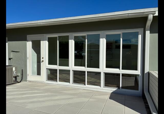 Unit B photo 35