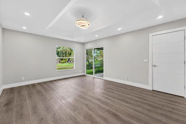 Eastpointe Country Club Residence photo 12