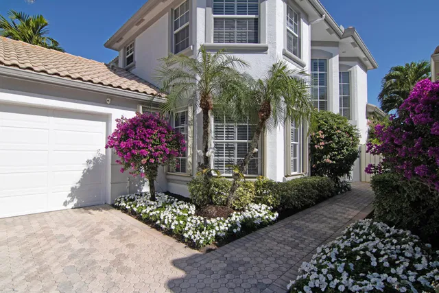 Eagles Landing Residence photo 3