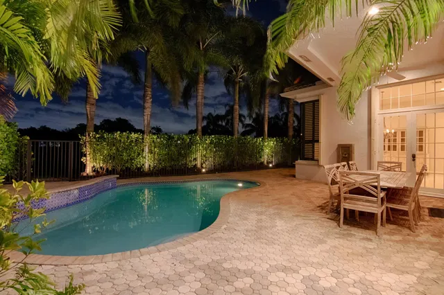 Eagles Landing Residence photo 57