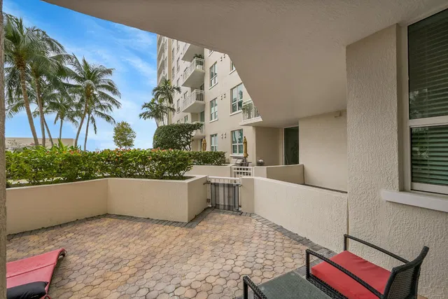 Unit 508 photo 27