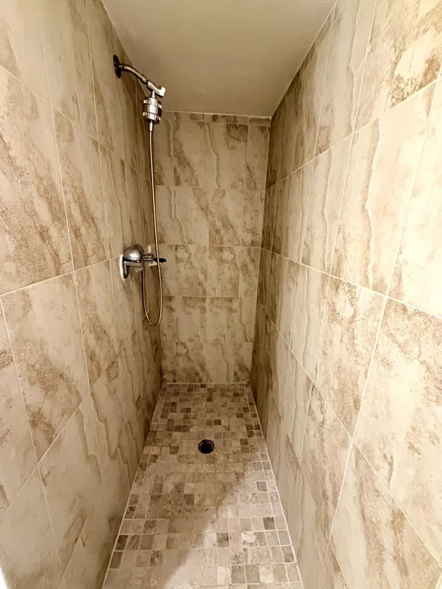 Unit 107 photo 15