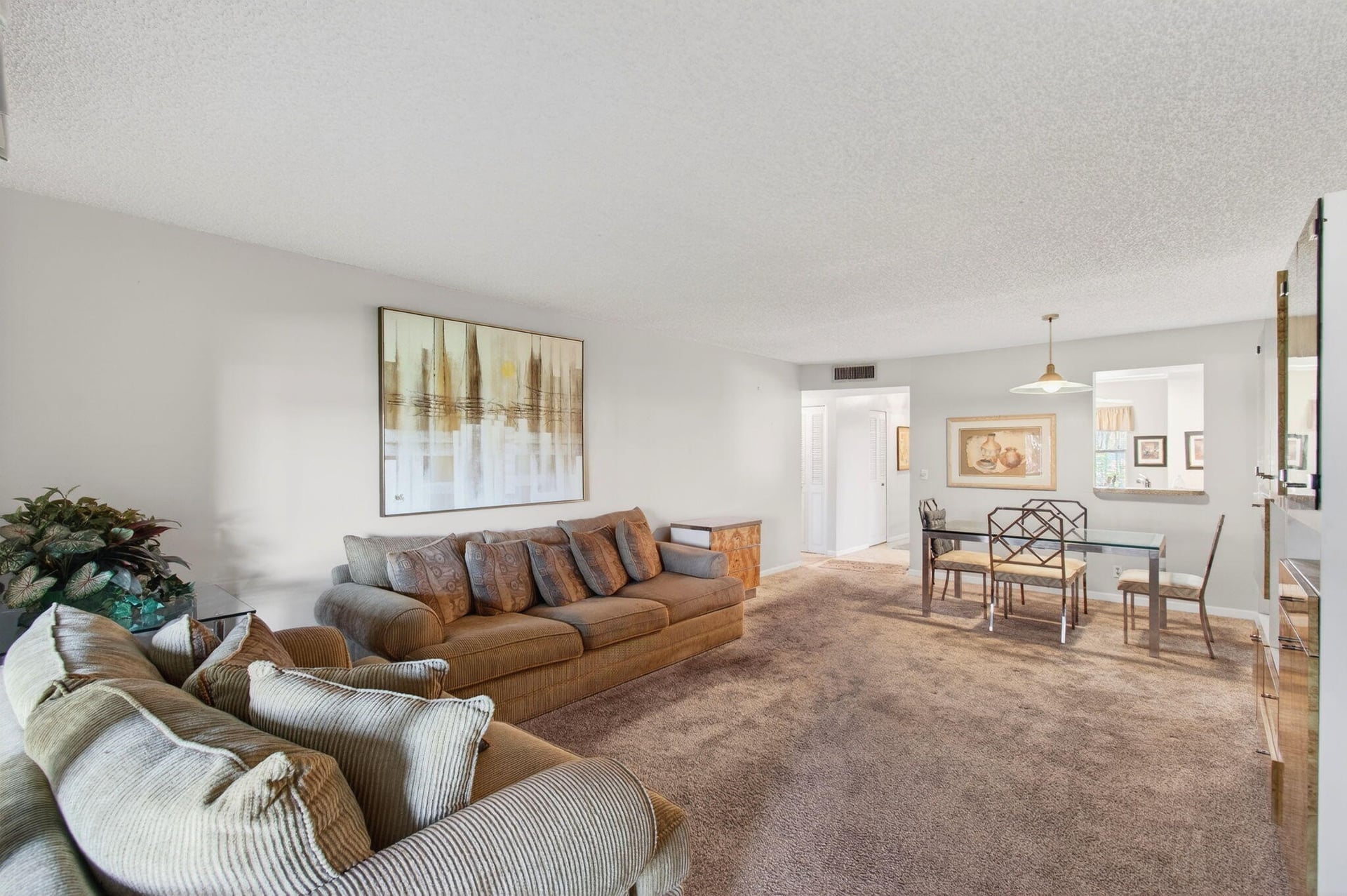 Unit 1080 photo 8