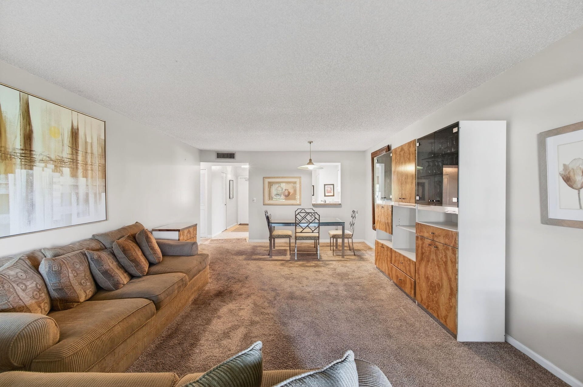 Unit 1080 photo 9