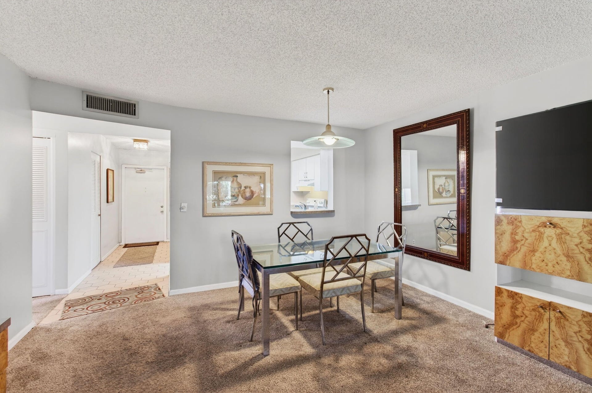Unit 1080 photo 14