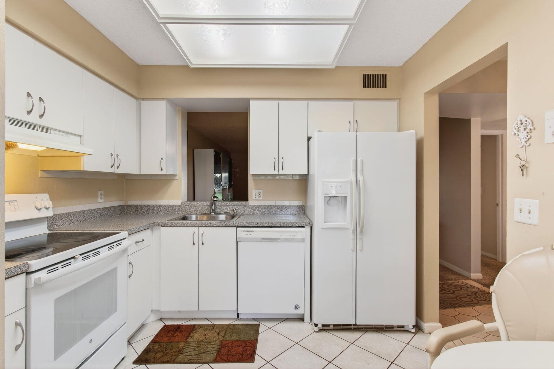 Unit 1080 photo 20