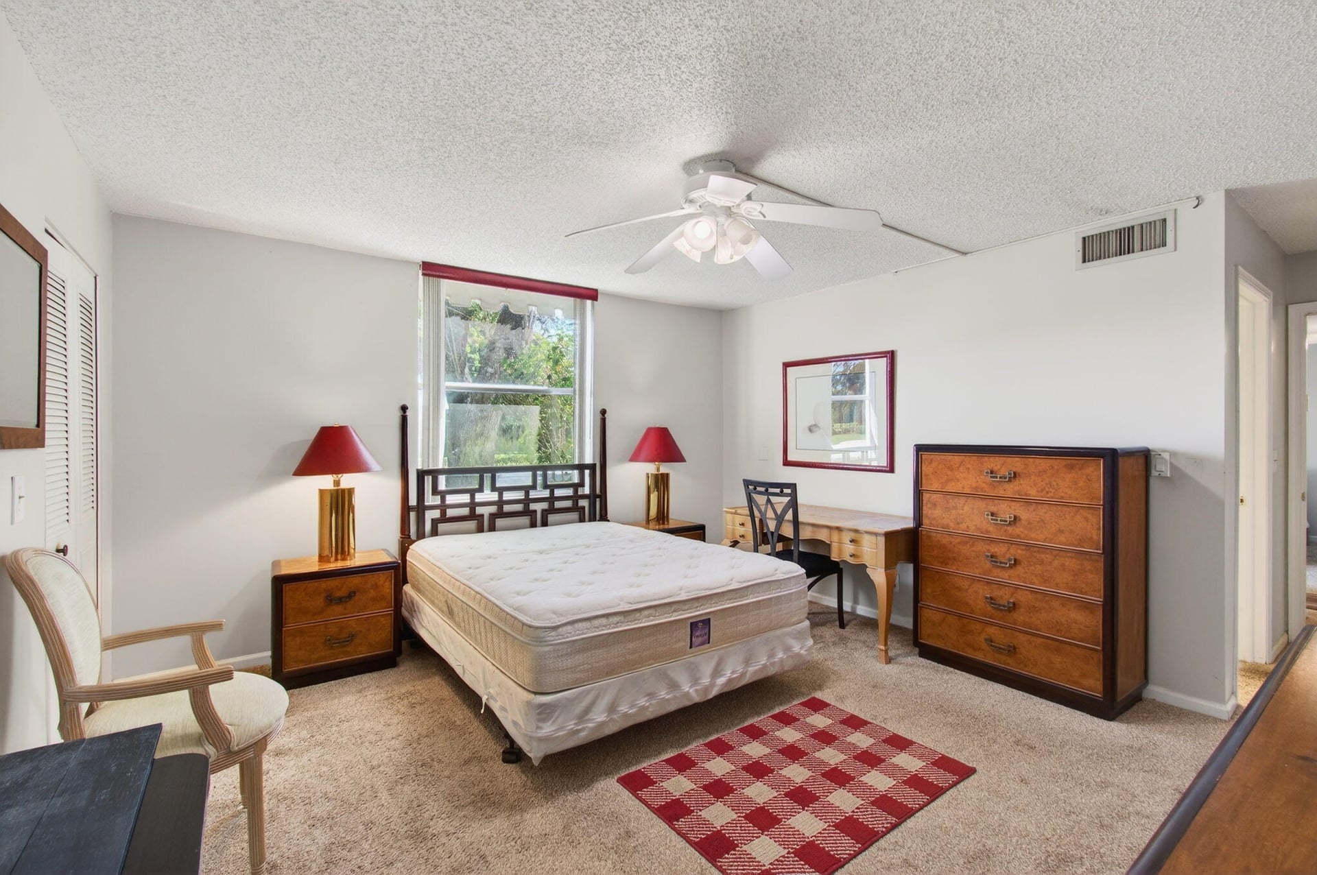Unit 1080 photo 23