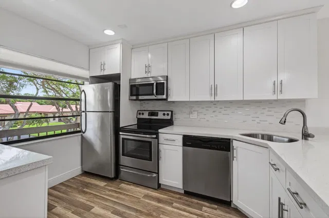 Boca Lago Country Club Homes Unit 49-B photo 2