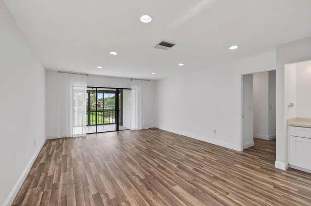 Boca Lago Country Club Homes Unit 49-B photo 11