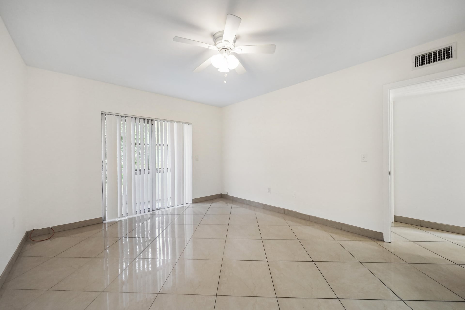 Unit 106 photo 12