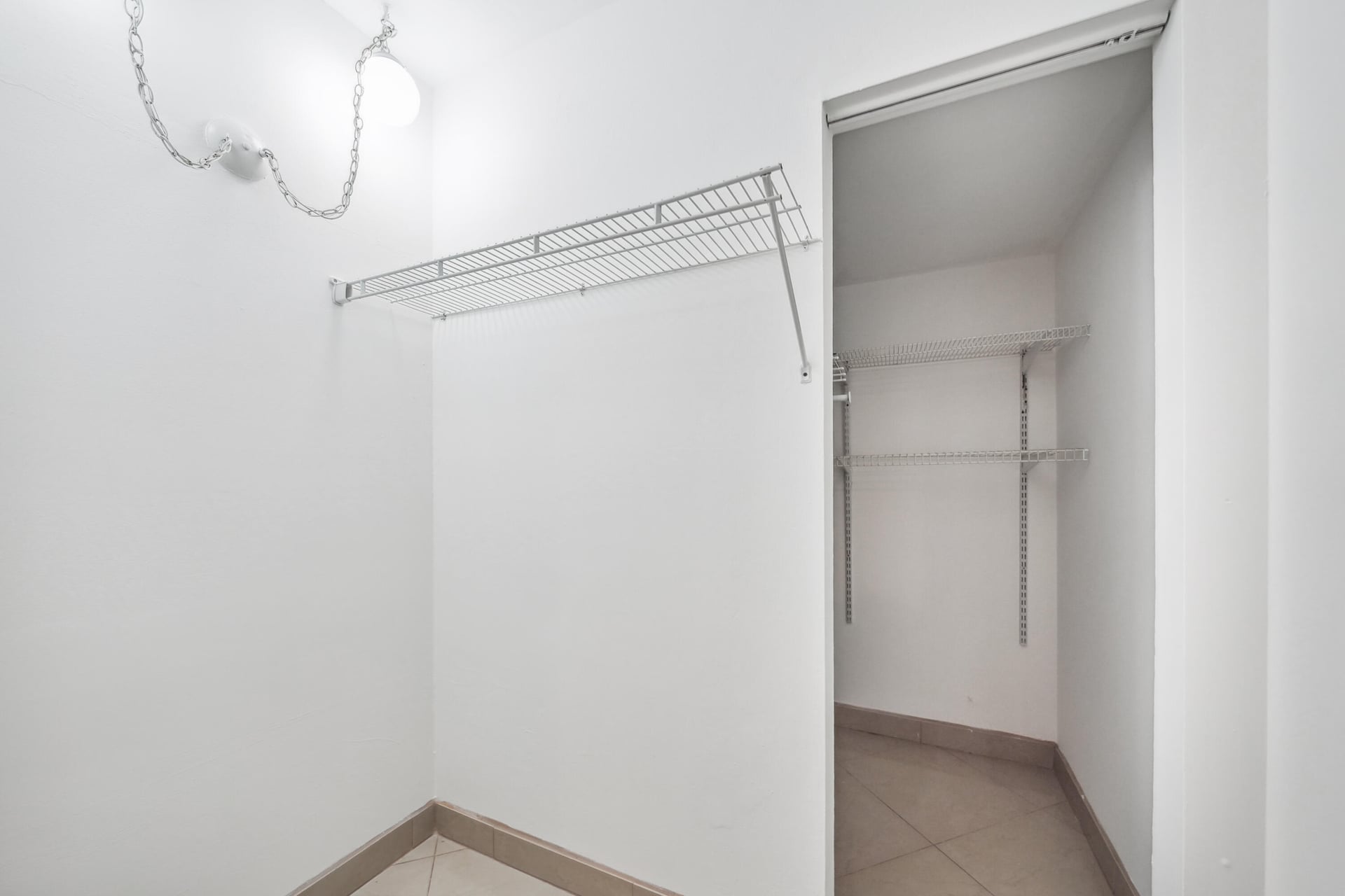 Unit 106 photo 16