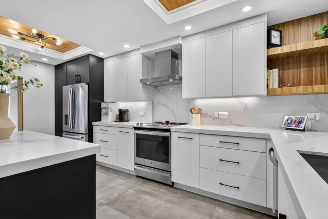 Palm Trail Delray Beach Residence photo 8