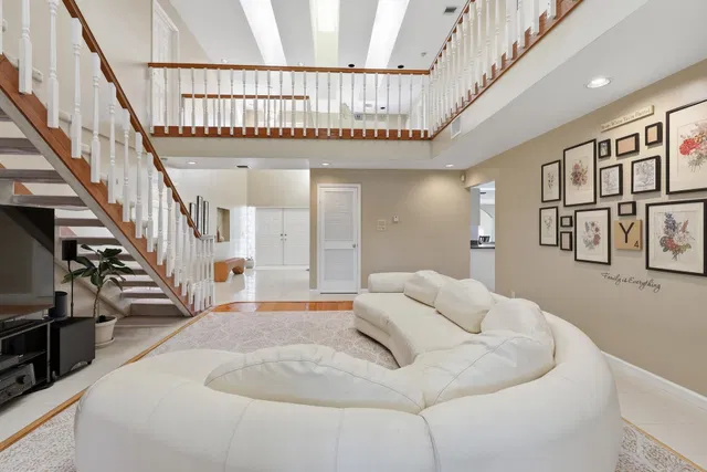  Residence photo 11