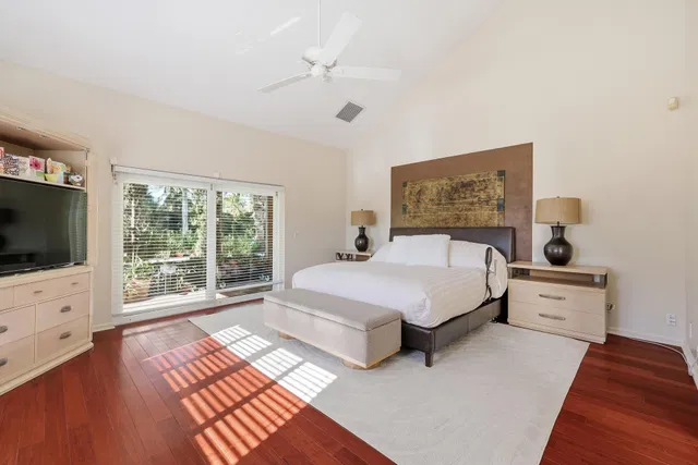  Residence photo 32
