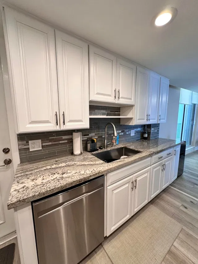 Singer Island Unit 7b photo 41