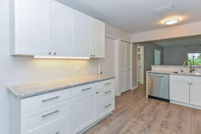 Residence photo 4