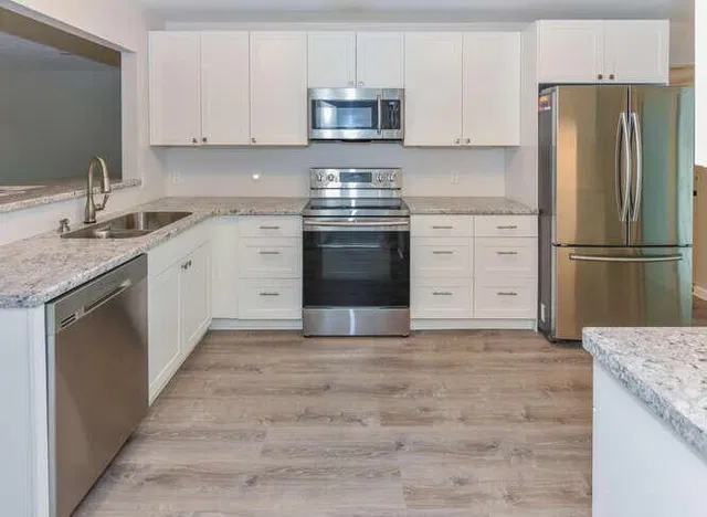 Residence photo 8