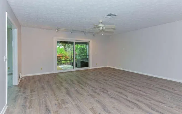Residence photo 13