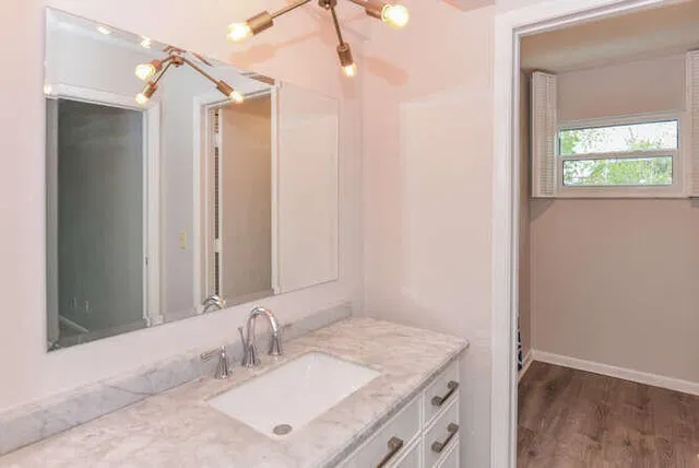 Residence photo 32