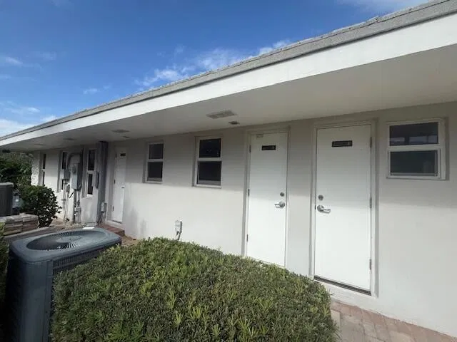 Unit 111 photo 35